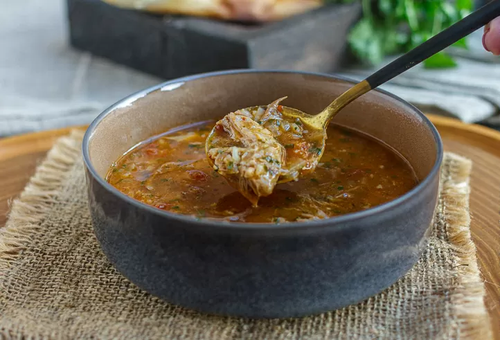 Ароматный суп харчо с бараниной