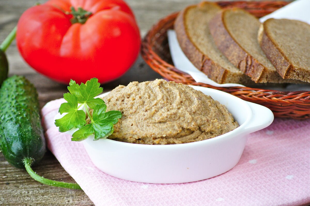 Паштет из куриных сердечек: кулинарный хит для всей семьи