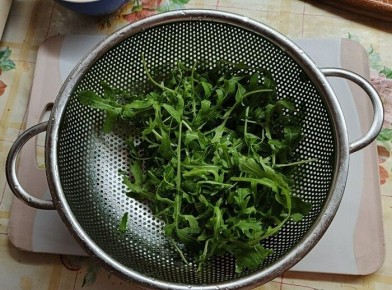 Салат из копченой курицы с апельсином и брынзой