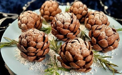 Шишки, которые покорят новогодний стол: быстро и эффектно