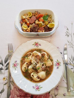 Согревающий суп для зимних дней: современный взгляд на каталонскую эскуделью