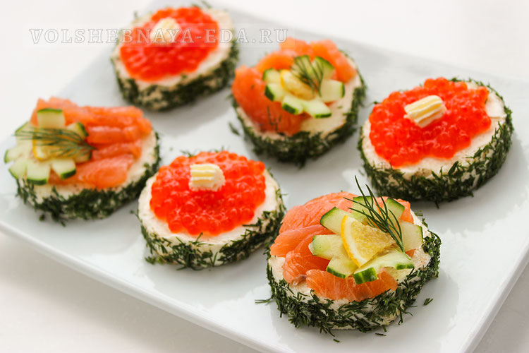 Изысканные бутерброды с икрой и рыбой для праздника