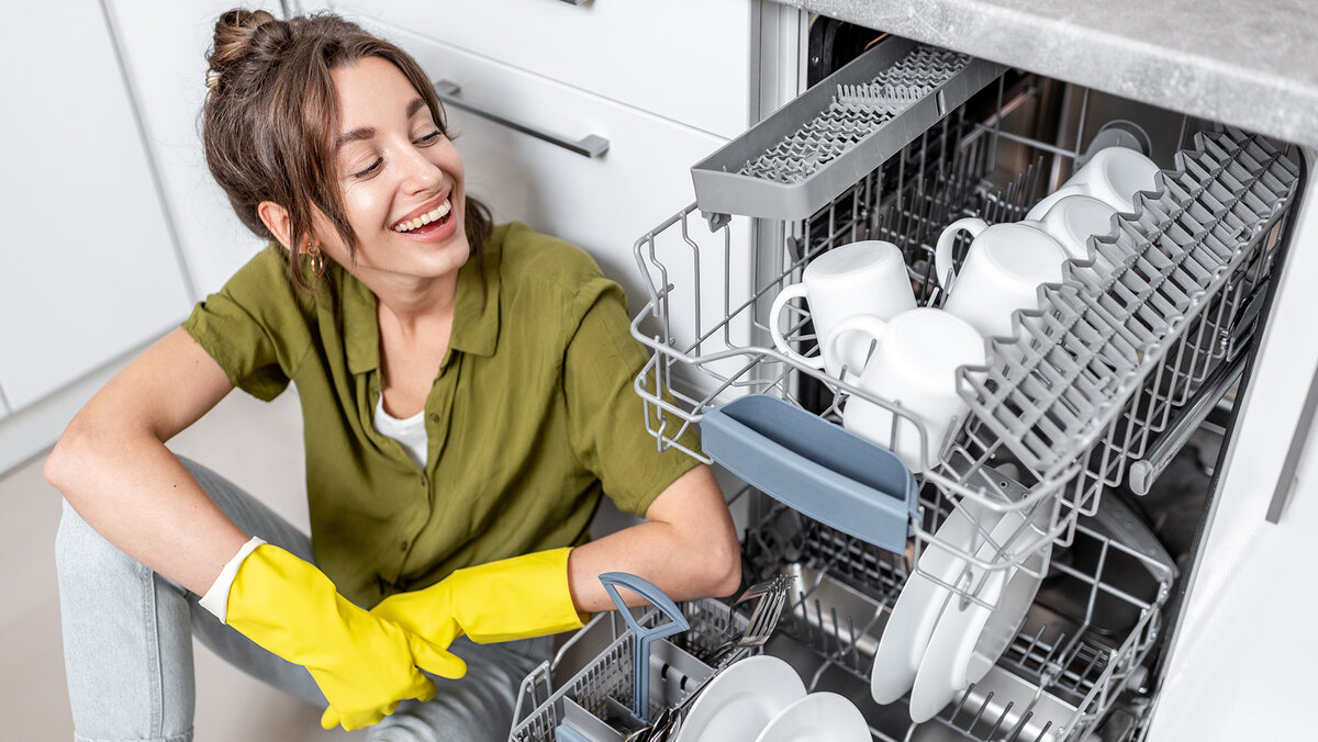 5 мифов о посудомоечных машинах, которым пора положить конец