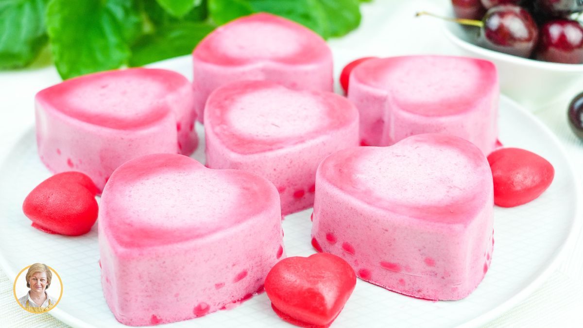 Нежный десерт «Вишнёвые сердечки» — идеальный выбор для романтического вечера