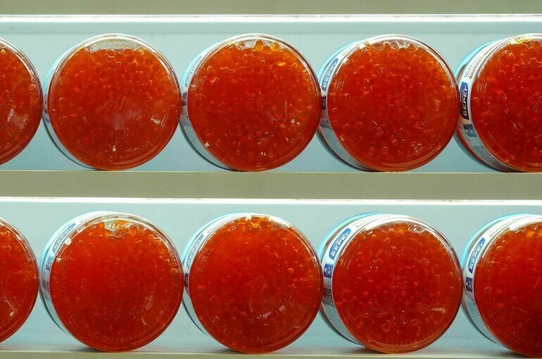 Как выбрать настоящую красную икру: советы эксперта