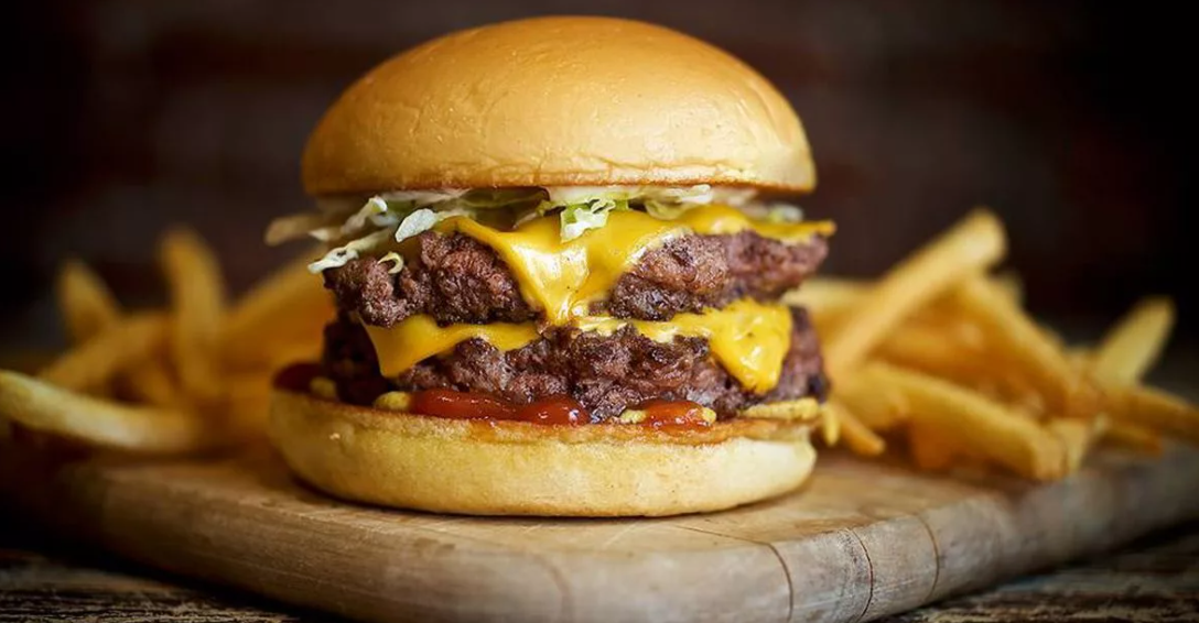 Как правильно есть гамбургеры: секреты и разновидности