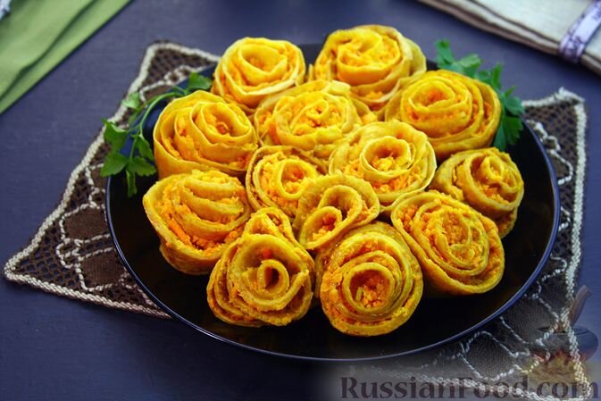 Необычные блинные рецепты: Розы, шпинат и шоколадное удовольствие