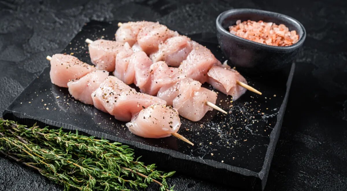 Шашлык, который не вредит: эксперт раскрывает три безопасных вида мяса
