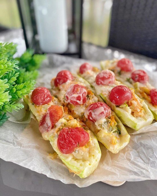 Лодочки из кабачков с начинкой