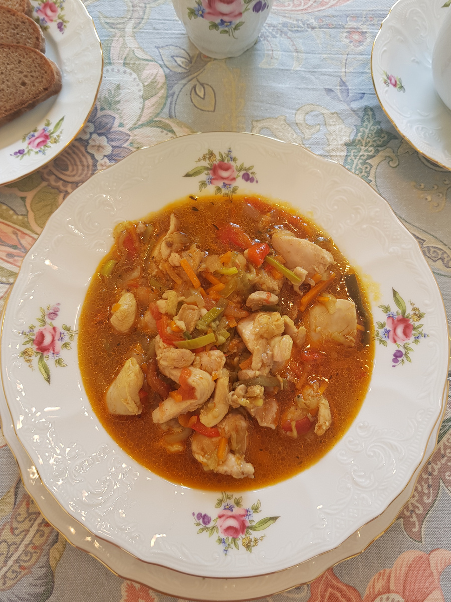 Ароматное рагу из курицы: просто и вкусно