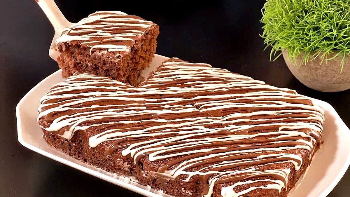 Невероятный шоколадный пирог: легкий и быстрый рецепт для каждого