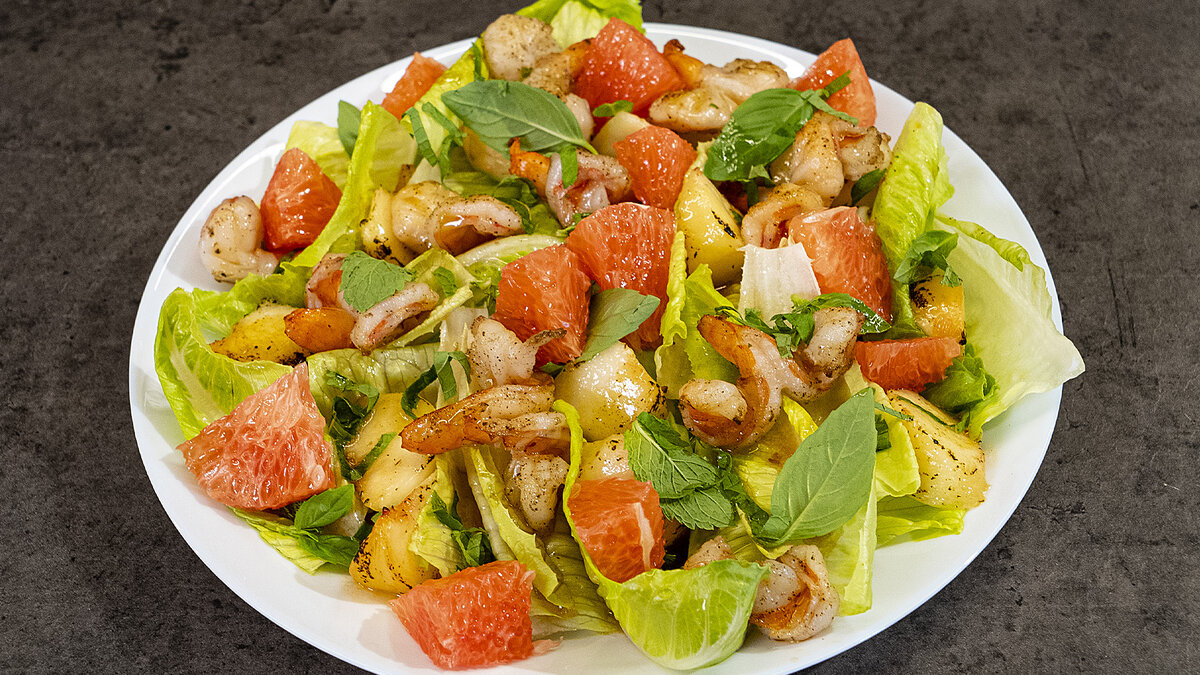 Тайный рецепт экзотического салата с креветками и грейпфрутом