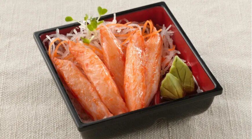 Загадка крабовых палочек: от древнего японского сурими до популярного деликатеса