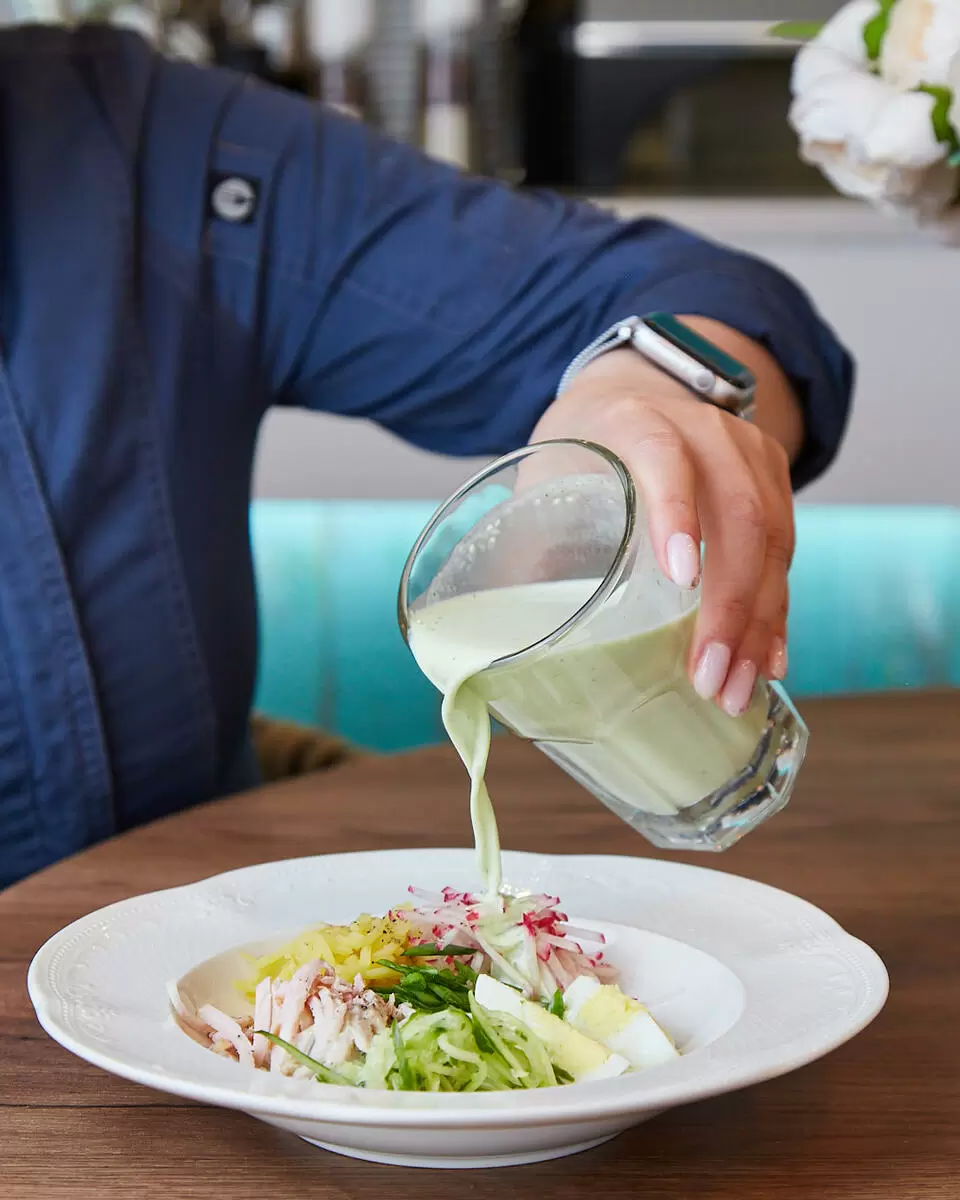 Фантазия на тарелке: окрошка в новой интерпретации