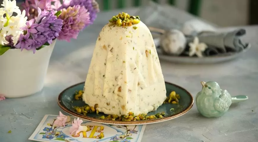 Новые угощения для Пасхи: Вкусные альтернативы куличам