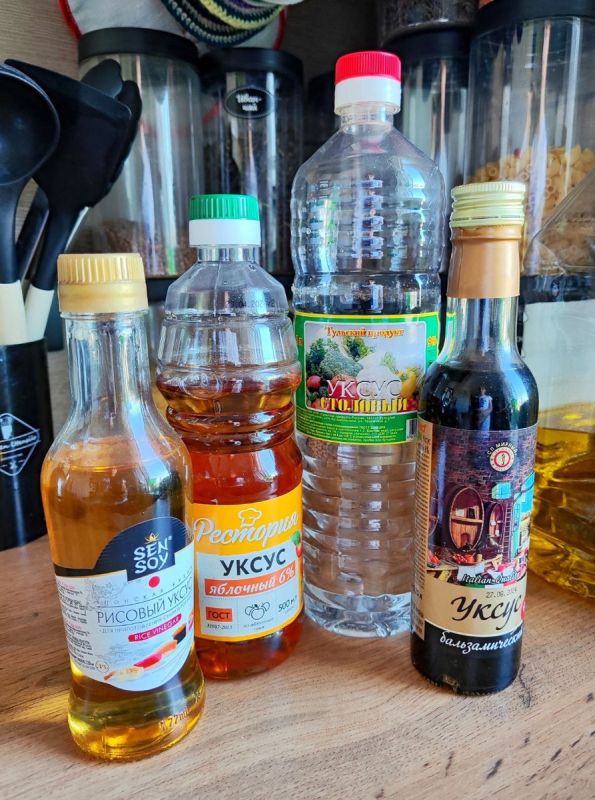 Уксус: от кислоты до кулинарного волшебства